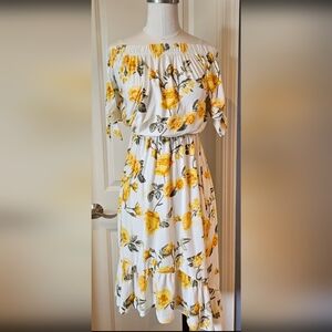 Beautiful Yellow Rose off the shoulder summer dress Derek Heart size S